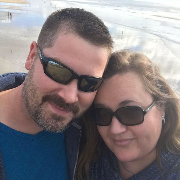 Meet your Posher, Laura - Picture 1 of 1